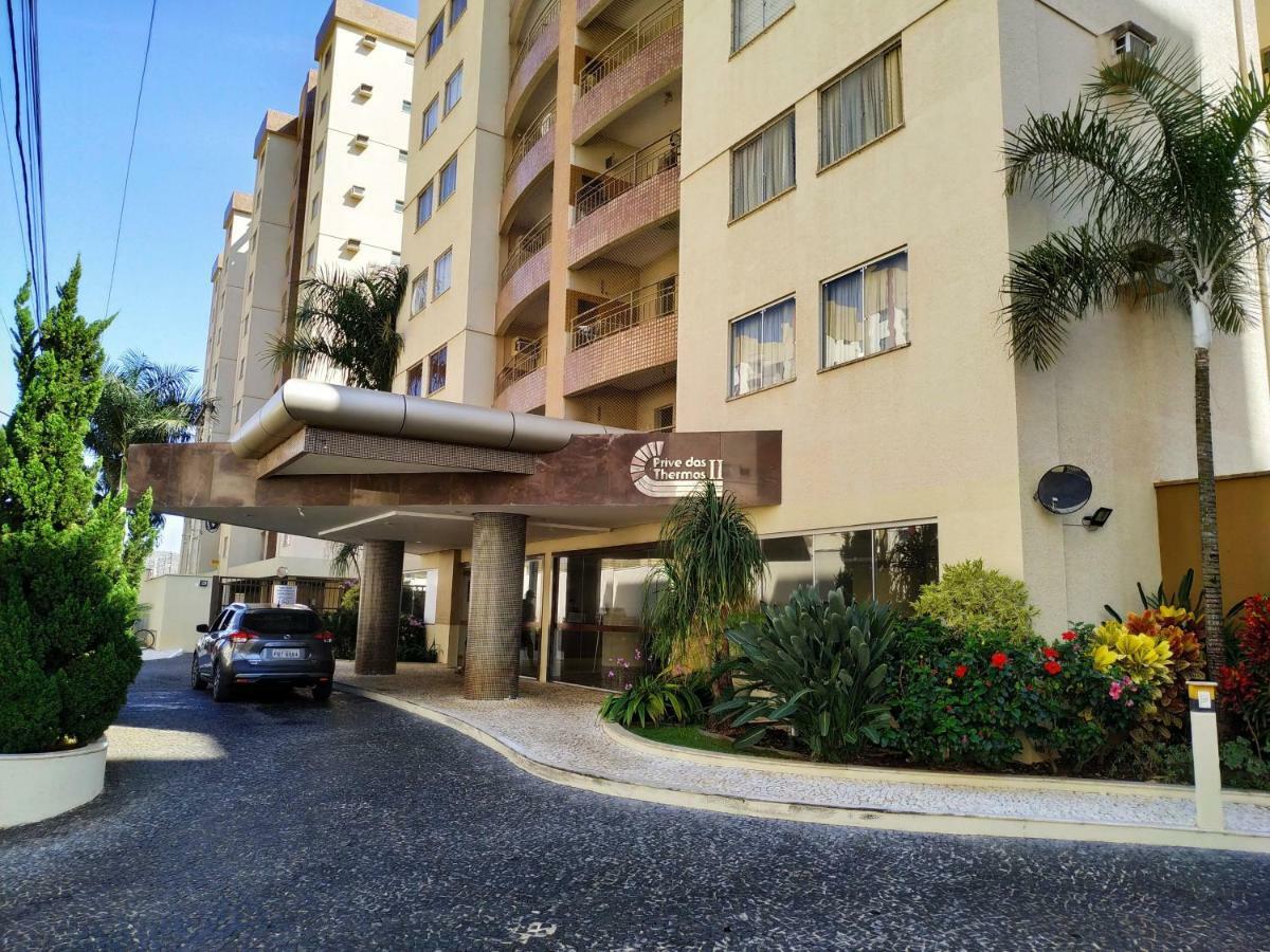 - Prive Thermas Ii - 2 Qts Vista Pq Aquatico Apartamento *